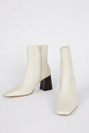 DALLAS LEATHER HEELED BOOT