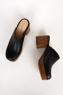 FACTS CLOG Black - Intentionally Blank,BLACK